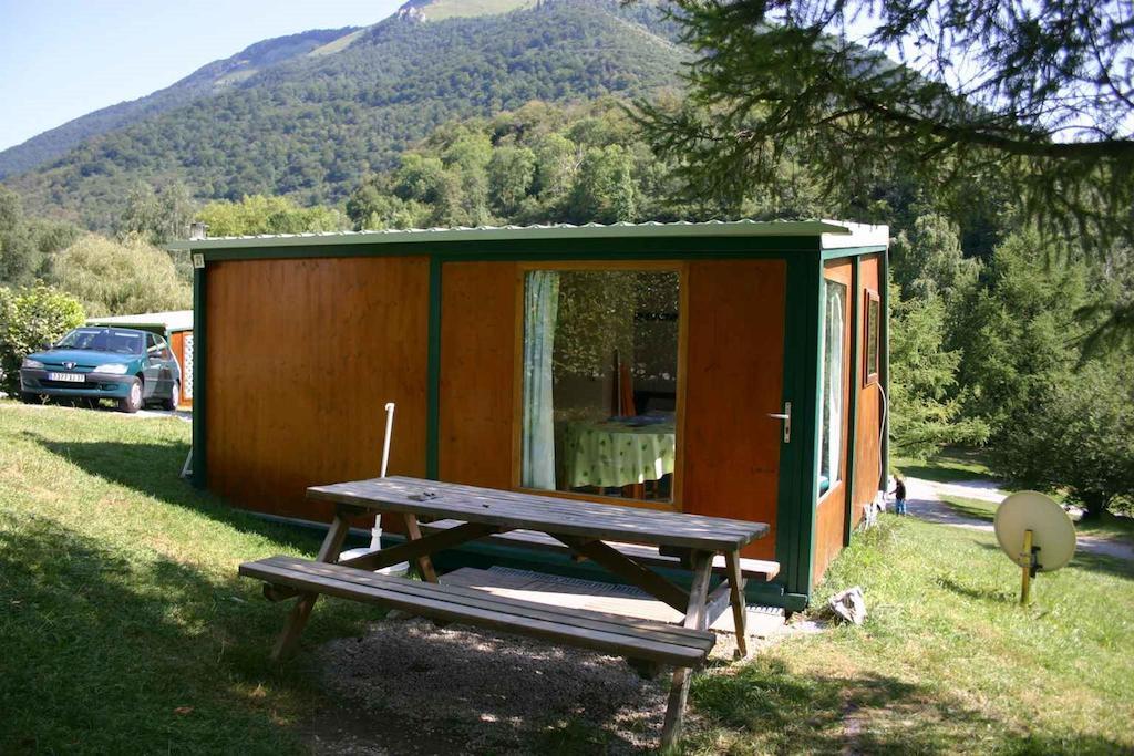 Camping Le Rey Louvie Juzon Zimmer foto