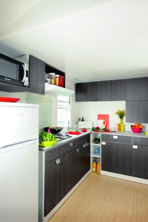 Camping Le Rey Louvie Juzon Zimmer foto