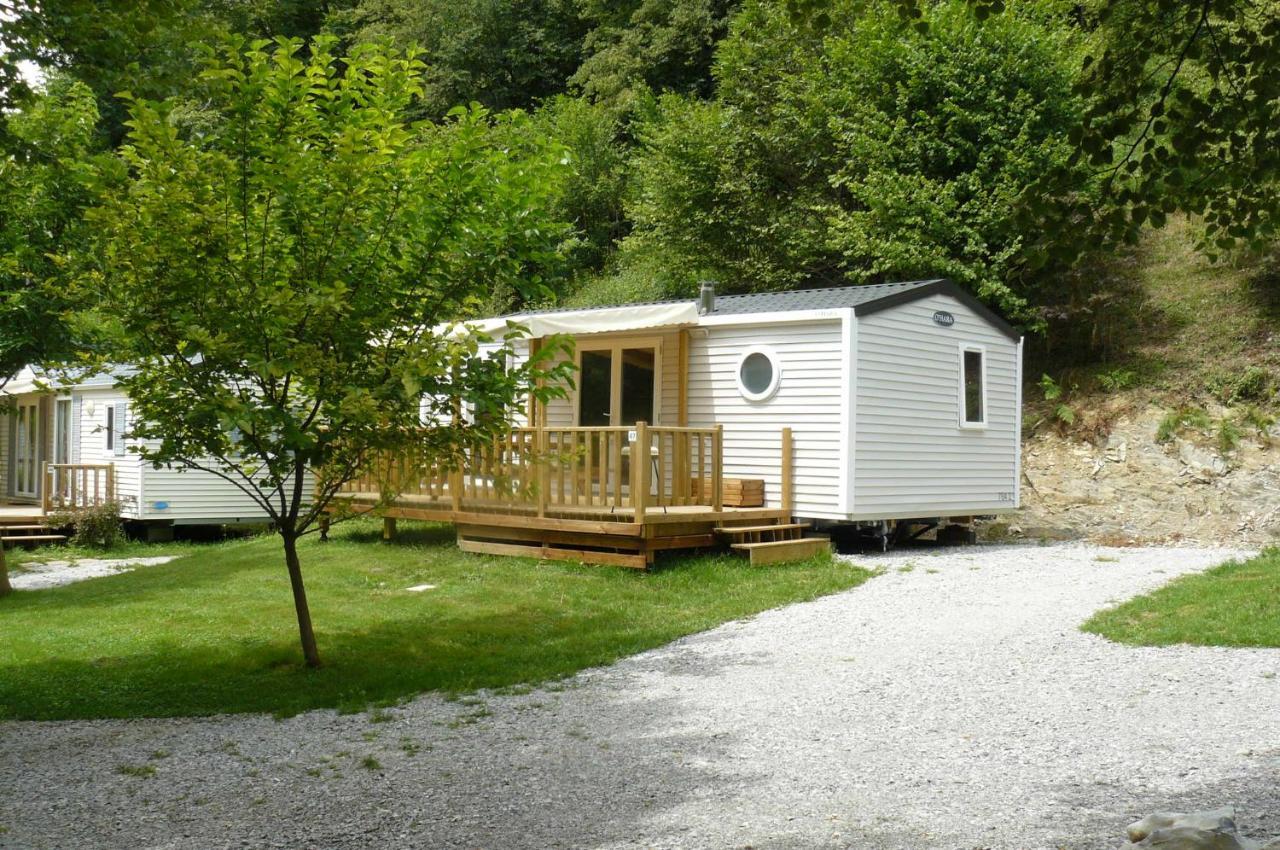 Camping Le Rey Louvie Juzon Exterior foto
