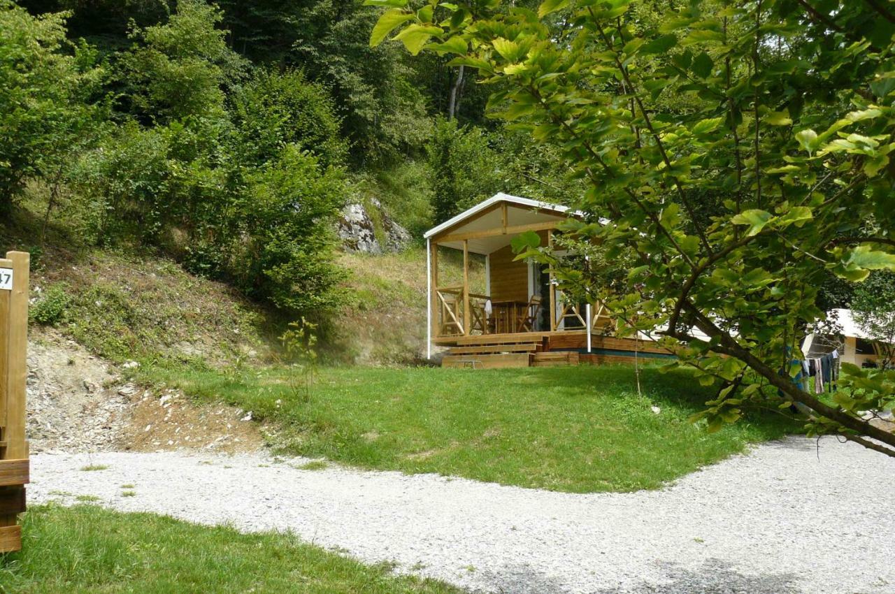 Camping Le Rey Louvie Juzon Exterior foto